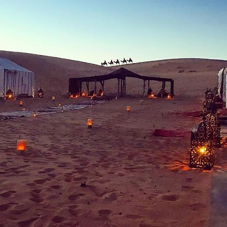 Mari Desert Camp Merzuga Kültér fotó