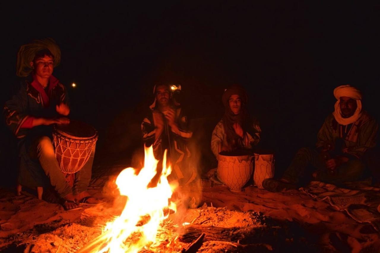 Mari Desert Camp Merzuga Kültér fotó